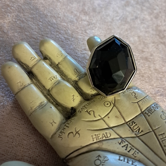 Statement Cocktail Ring Large Black Faceted Stone Witch Goth Size 7 - Picture 3 of 5